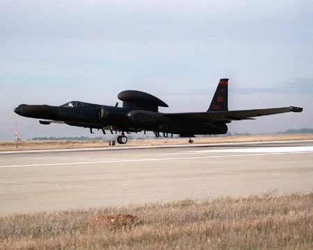 美军报告称U-2高空侦察机2011年将退役(组图)