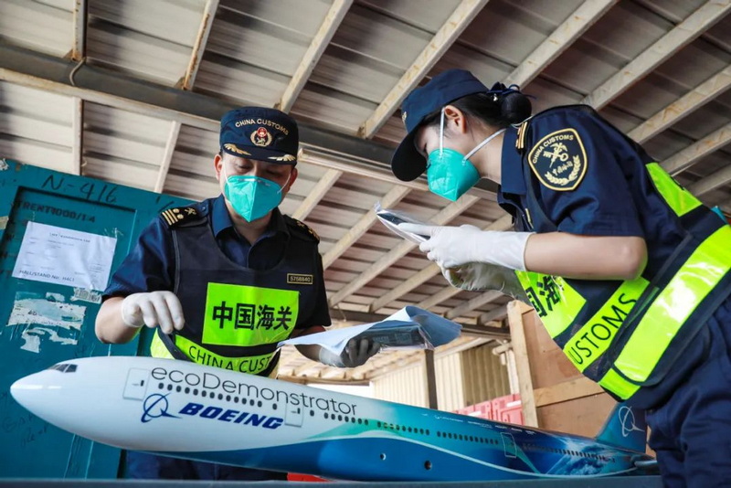 设立专窗!拱北海关快速验放第十四届中国航展首批境外参展物资 - 中国民用航空网