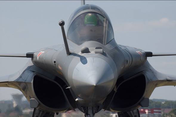 图文：首架空军型单座阵风战斗机巴黎航展亮相