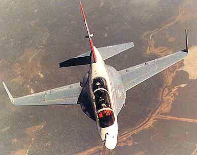 M-346高级教练机软件升级后将进行飞行试验(组图)