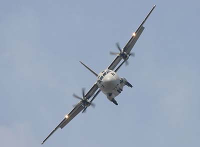 保加利亚国防部订购8架C-27J战术运输机(图)