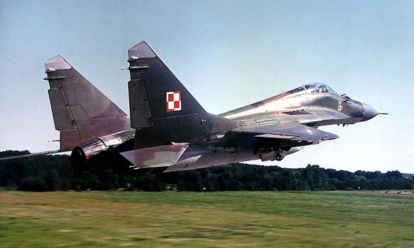 图文：波兰空军装备的米格-29型战斗机