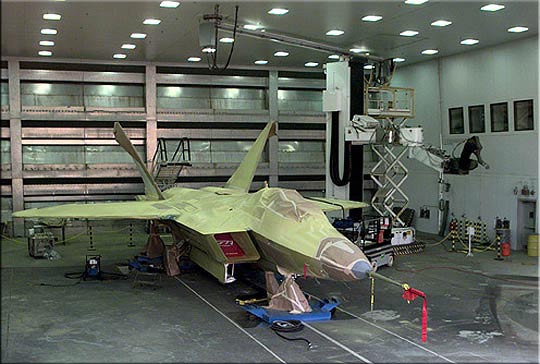 F-22的超音速盘旋能力与过失速机动性(图)