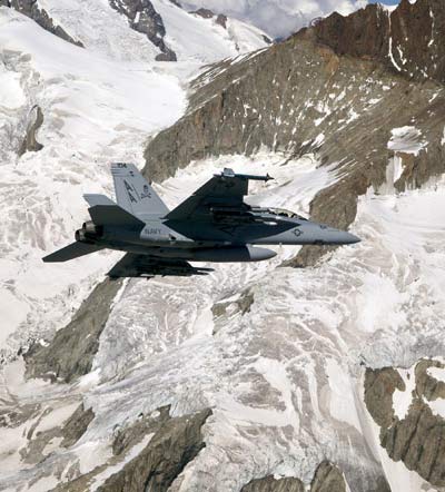 波音公司希望向日本提供F/A-18E/F战机(图)