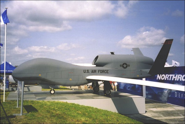 古德里奇公司为RQ-4B“全球鹰”研制电刹车系统