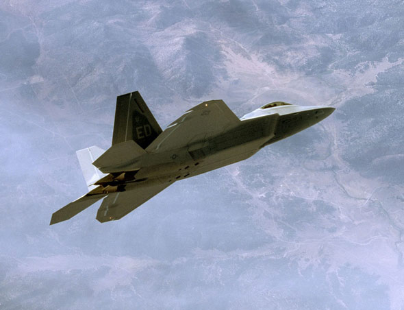 美国防部4年内投资1.3万亿研发和采办主要武器