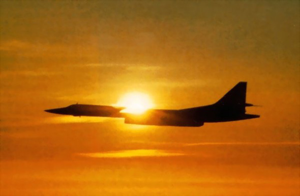 图文:俄制图-160型战略轰炸机