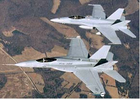 波音和雷声公司验证F/A-18E/F网络能力(附图)