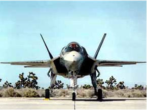 洛·马公司首架F-35结束结构耦合试验(附图)