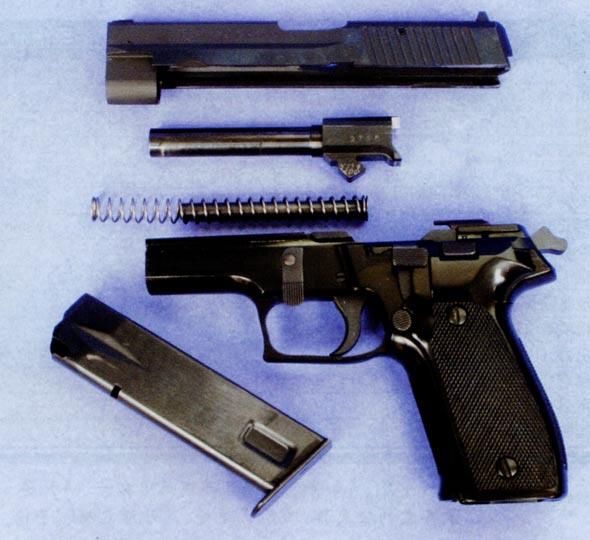 图文:NP22手枪不完全分解