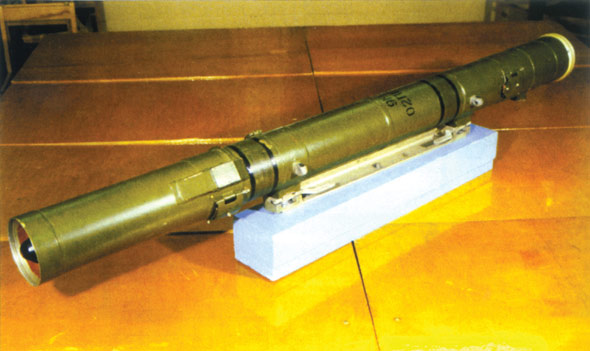 图文:俄制“攻击”机载反坦克导弹