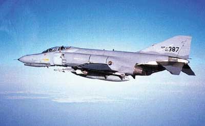 美国空军授予BAE系统公司F-4战机改装靶机合同