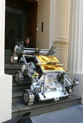 欧洲新款火星探测车亮相预计造价1.5亿欧元(图)