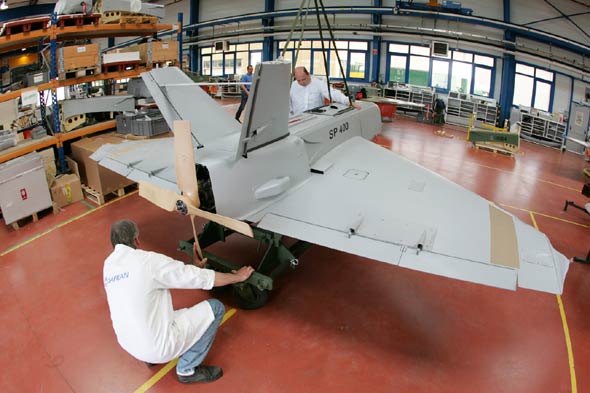 法国SAGEM公司展出斯普维尔B无人机(图)