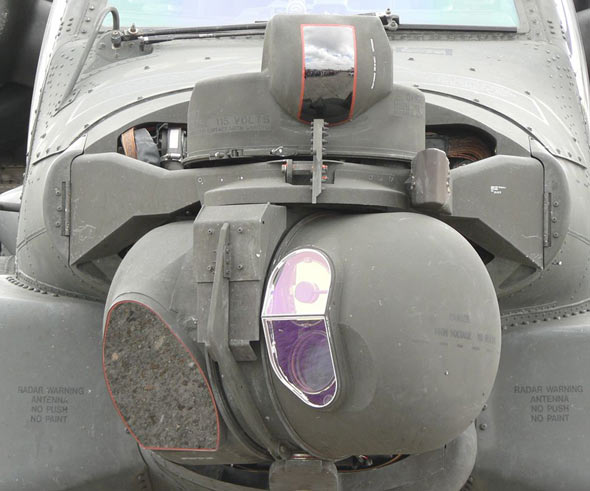 AH-64阿帕奇攻击直升机装备日渐精良(图)