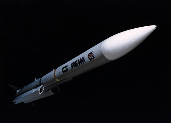 欧洲流星超视距空空导弹进行首次发射试验(图)