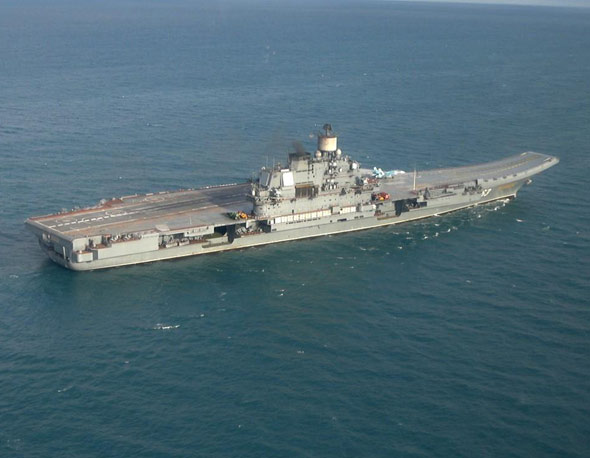 俄罗斯将建设用于造航空母舰的干船坞(图)