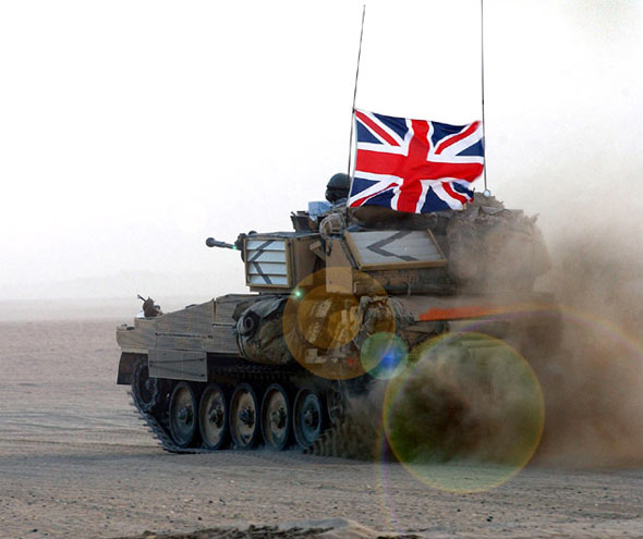 英国陆军武士步兵战车炮塔系统进行试射(图)