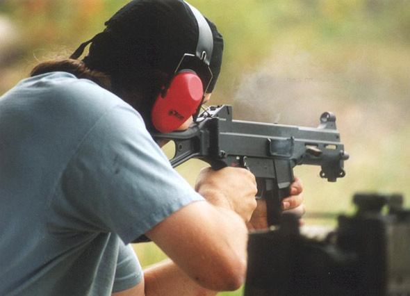 德国HK公司拟停产MP5转产UMP通用冲锋枪(图)