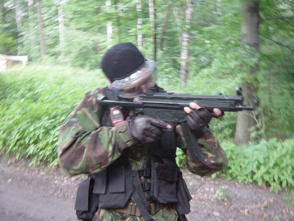 图文：德国HK公司MP5A3型冲锋枪