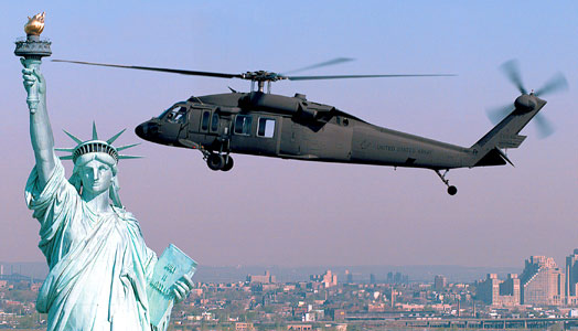 美军接收首批新型UH-60M黑鹰直升机(图)