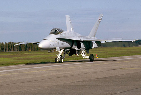 通用动力为F/A-18E/F提供机炮武器系统(图)