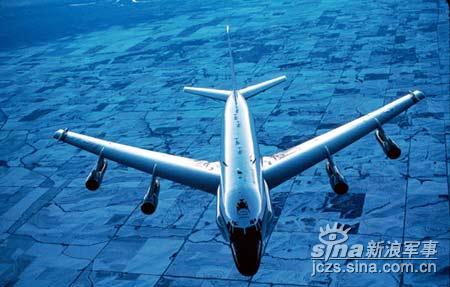 诺·格公司在RC-135上试验恒星导航系统(图)